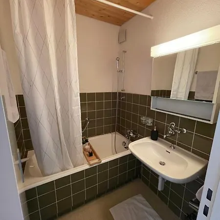 Lägenhet Charmante Chalet-wohnung Im Ski-/ Wanderparadies Lenzerheide