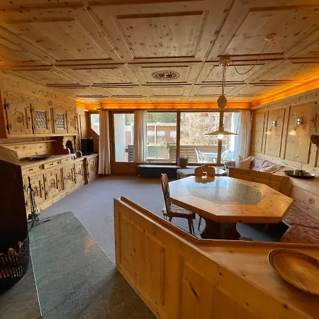 Charmante Chalet-wohnung Im Ski-/ Wanderparadies 公寓